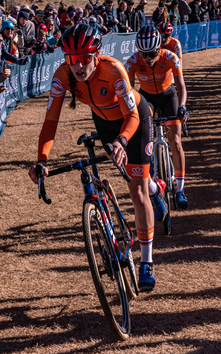 CX Worlds Brand Alvarado Vos